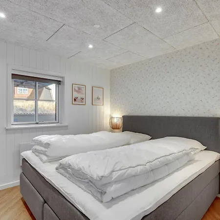 Vakantiehuis Oskari - 1-3km From The Sea By Interhome *